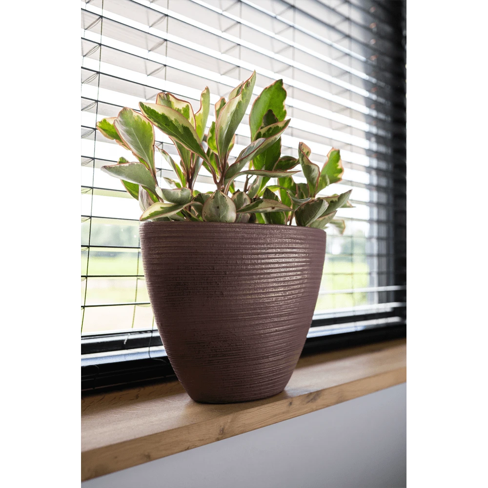 Bloempot Lydia ovaal - l33 x b16 x h25cm - Shiny Purple Bloempot Lydia Ovaal - L33 X B16 X H25cm - Shiny Purple -Bloempot Kortings Winkel