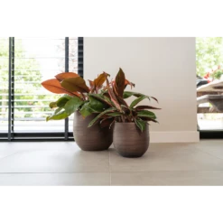 Bloempot Lydia - D31 X H28cm - Shiny Purple -Bloempot Kortings Winkel bloempot lydia shiny purple bloempot 2 2