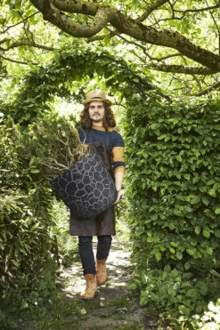 Capi Bloempot Bol Nature Clay NL - D43 X H41cm - Antraciet -Bloempot Kortings Winkel pot bol clay nl 43x41 antraciet bloempot 6 12