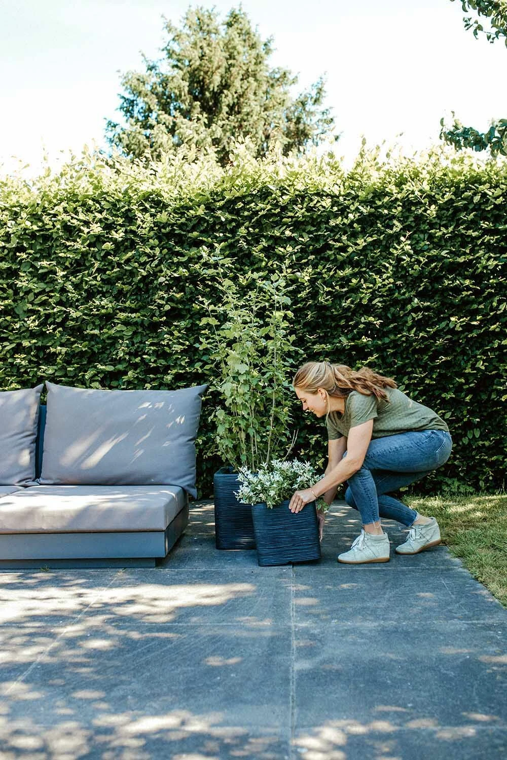 Capi Plantenbak vierkant Nature Rib NL - l40 x b40 x h40cm - Zwart Capi Plantenbak Vierkant Nature Rib NL - L40 X B40 X H40cm - Zwart -Bloempot Kortings Winkel