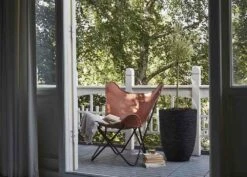 Capi Bloempot Nature Elegant Rib NL - D46 X H58cm - Zwart -Bloempot Kortings Winkel vaas elegant laag rib nl 46x58 zwart bloempot 6 8